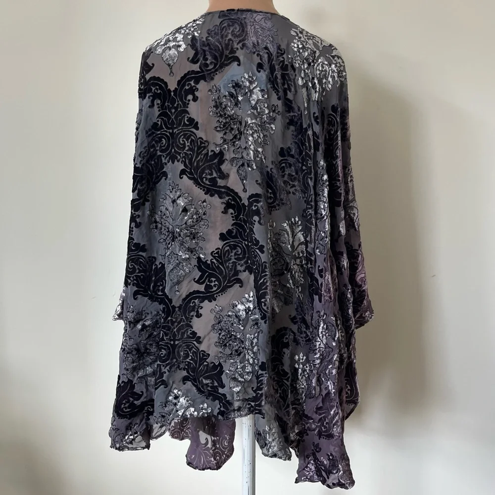 Kevin O’Brien Studio Art To Wear Velvet Brocade Aubergine Caplet Shawl Wrap NWT
